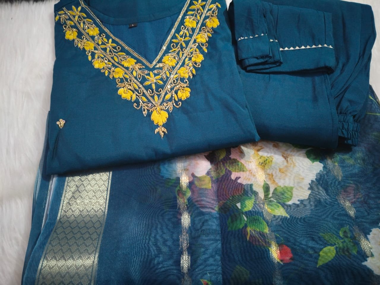 Roman Silk Embroidered Kurta Pant Dupatta Set